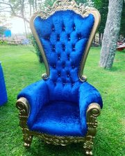 dasheventsshowroom_203956550_808192056732974_3619566702113320034_n Throne Chair Rental